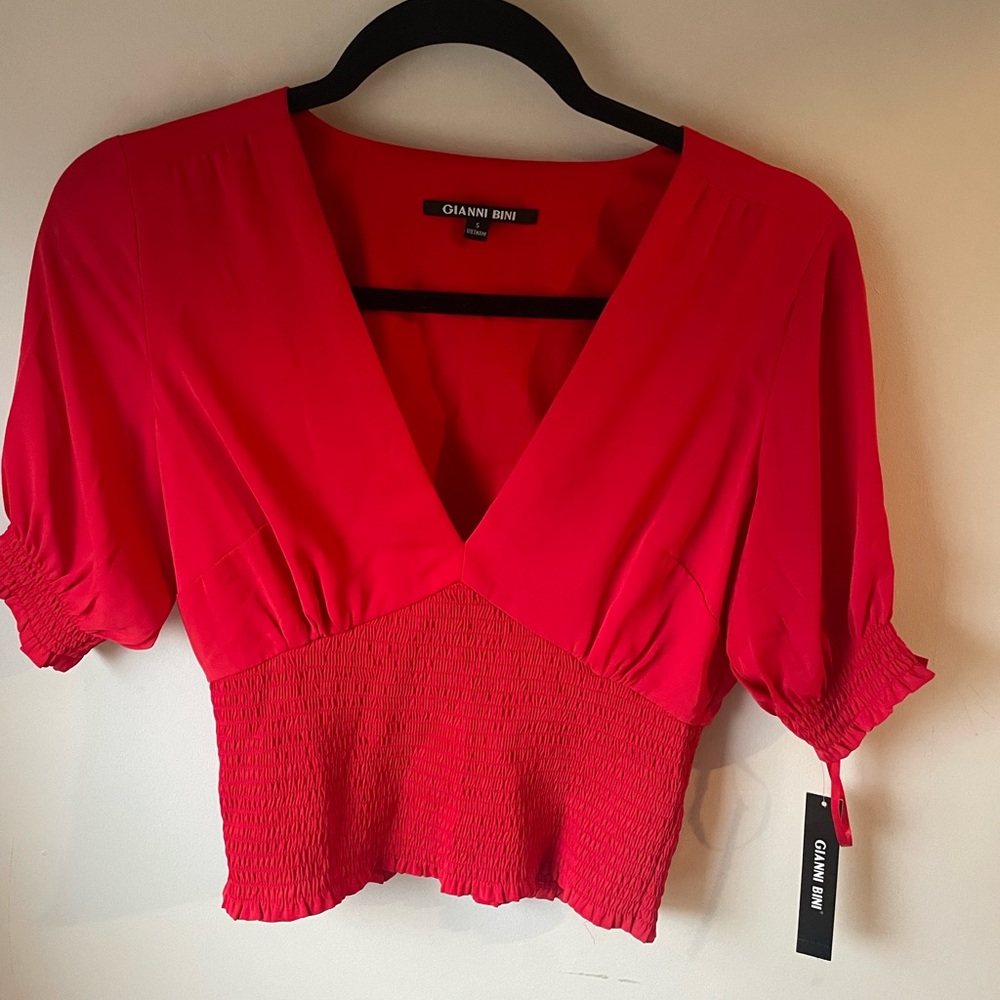 Gianni Bini Crop V Neck Red Valentine Synched Top - moving sale!! Make an offer